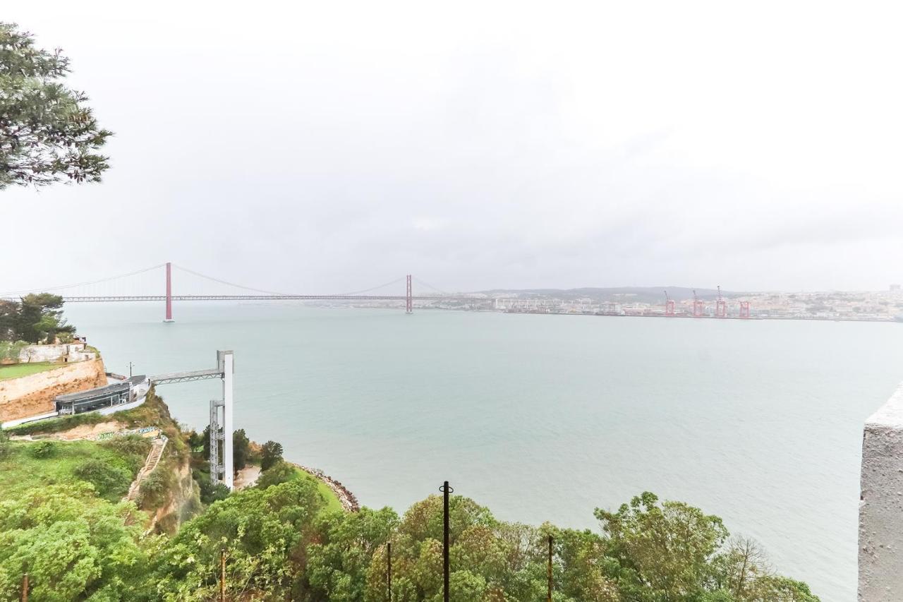 Vita Portucale ! Cacilhas River View Almada Eksteriør billede